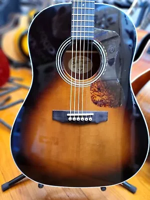 Guild DS240 Slope Dreadnought - Vintage Sunburst • $400