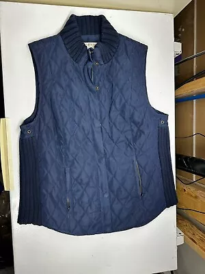 Vintage Orvis Vest M Navy Blue Quilted Puffer Sleeveless Jacket Full Zip • $18