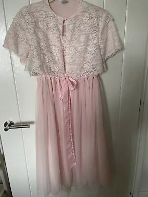 St Michael 50’s 60’s Peignoir Nighty Set In Pink And Cream Lace Size 34-36ins  • £20