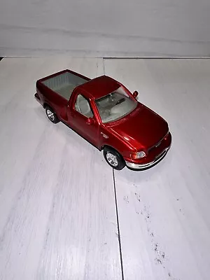 Road Signature Diecast 1998 FORD F-150 Truck 1:43 Scale Red #94217 • $29.99
