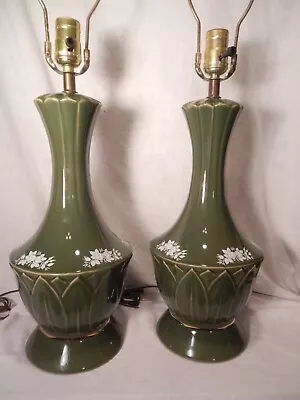 Pr. Mid-Century Modern CADMIUM GREEN CERAMIC TABLE LAMPS W/Roses & Gold Trim • $84.99