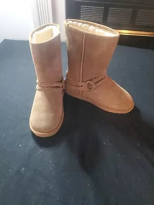 $19.90 • Buy Women's BEARPAW Brown Winter Boots Size 7. Sheepskin Wool Lined Nice