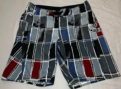 Volcom Boardshorts Striped Drawstring Closure Colorful Mens Size 36 Pre-owned • $14.50