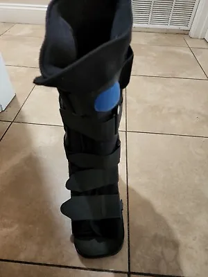 Ossur Tall  Form Fit Walking Boot/Brace -Adjustable - Lg • $19.99