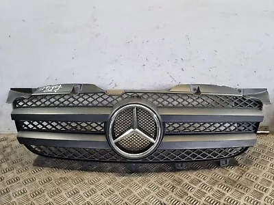 MERCEDES SPRINTER FRONT GRILLE A9068800285 W906 2.2 CDi 2008 • $62.16