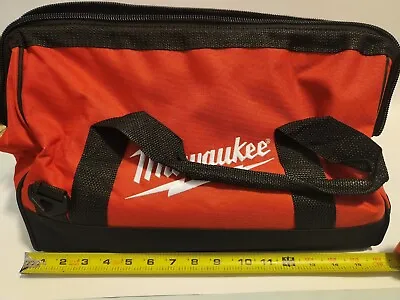 Brand New Milwaukee Heavy Duty Contractors Bag 16 X 10 X 10(Inches) • $24.99