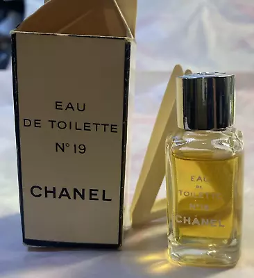 Vintage CHANEL No 19 1/4 Oz 7.5 Ml Perfume Eau De Toilette • $60