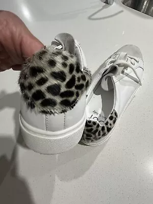 $50 • Buy Women’s Leather Sneakers - White
