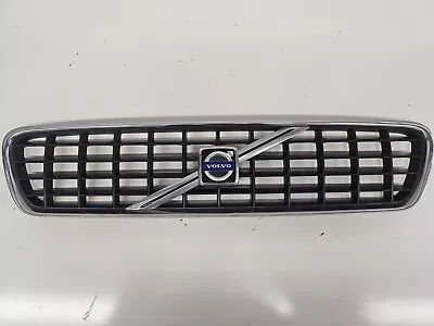 05-07 Volvo S40 V50 Chrome Cross Style Upper Grille 8620116 • $35