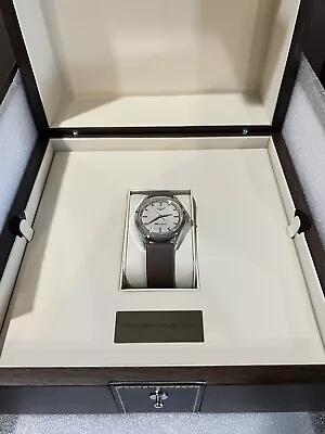 Longines Heritage Silver Men's Watch - L2.834.4.72.2 • $308.03