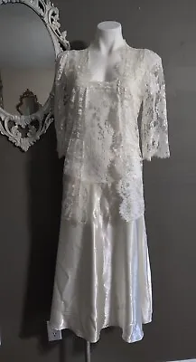 Vintage Designer Flora Nikrooz Bridal Peignoir Nightgown Set Lace Satin Small ** • $62.99