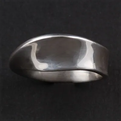 Modern Georg Jensen Sterling Silver Möbius Ring # 148B. Vivianna Torun. New! • $255