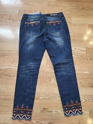 Grace In LA Easy Fit Denim Jeans Womens SZ 32 Aztec Embroidered Pockets Hem NWT! • $20