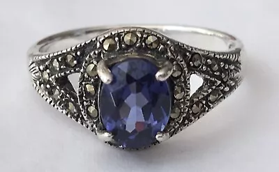 Old Estate 925 Premium Sterling Silver London Blue Oval Topaz Gem Size 8 Ring • $29.95