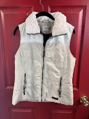 G H Bass And Co Women's Zip Up White Casual Quilted Puffer Vest Jacket Size M • $16.55