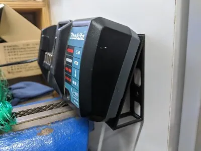 3D Printed Wall Mount For Makita DC18WA U Battery Charger • £13.50