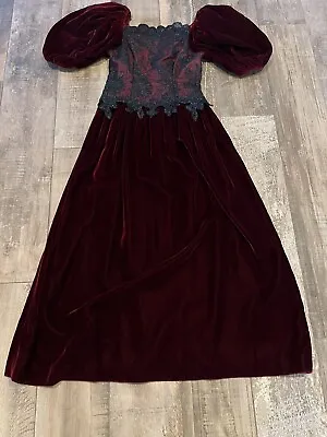 Vintage Burgundy Wine Velvet Gown Pouf Sleeves Black Lace Bodice S • $36.90