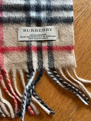 Burberry The Classic Check Cashmere Scarf For Women - Camel • $100.95