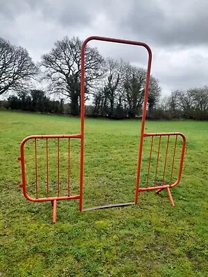 £47.50 • Buy Pedestrian Walkthrough Crowd Barrier