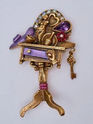 Vintage 1928 JEWELRY CO Vanity Dressing Table Enamel Brooch Pin 1980s  P12 • $35.75