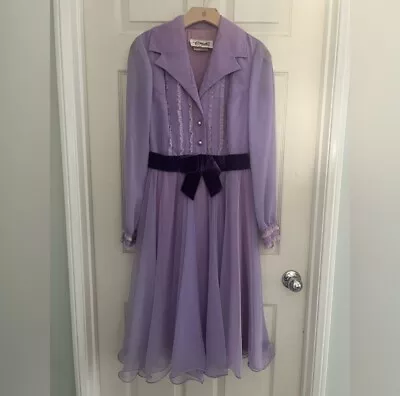 Vintage Miss Elliette California Lavender Spring Maxi Dress • $40