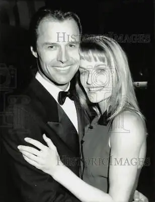 1990 Press Photo Actor Michael Nader & Date At Celebrity Sports Invitational • $16.99