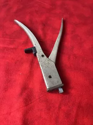 $15 • Buy DELUXE NIBBLING CUTTER TOOL (t7)