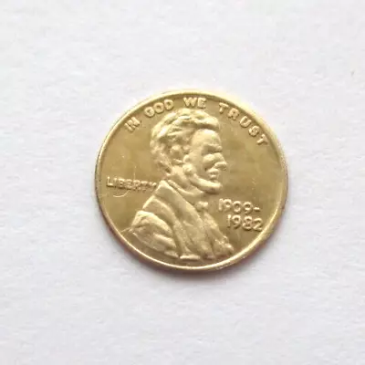 1909-1982 14k GOLD MINI LINCOLN CENT • $39.95