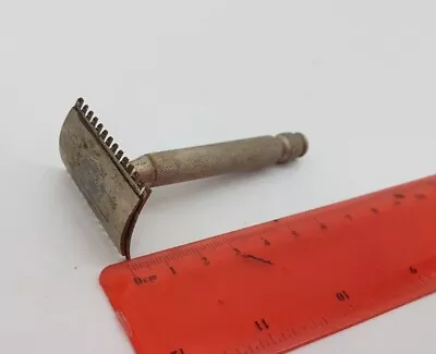 Vintage Metal Safety Razor - Gilette? • $19.95