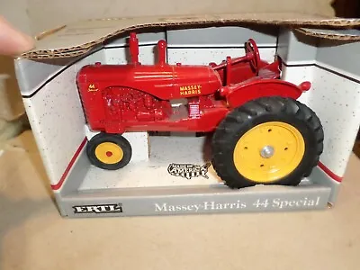 Massey Harris 1/16 44 Special Narrow Front New In Box • $55