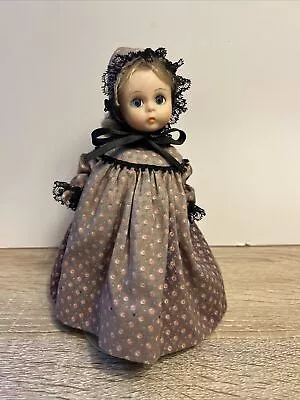 MADAME ALEXANDER 8  Mother Hubbard 439 Doll With Stand • $15