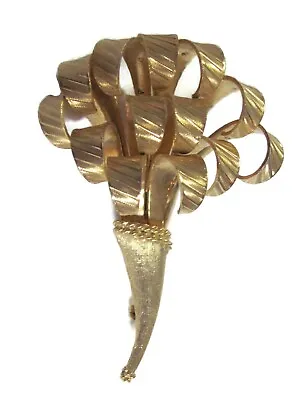 Vintage Brooch Pin Curling Ribbon Bouquet Nosegay Gold Tone  • $15.29