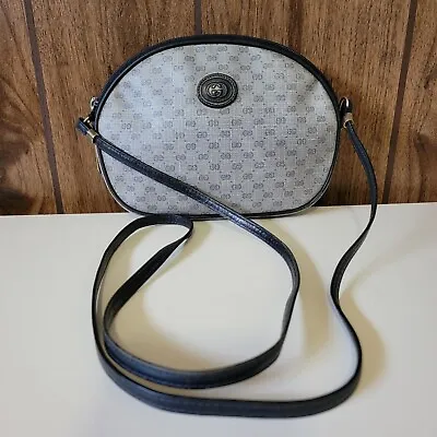 Vintage GUCCI Crossbody Shoulder Bag • $289.95