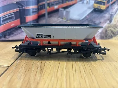 Hornby OO Gauge R249 MGR HAA Coal Hopper Wagon 352556 • £8