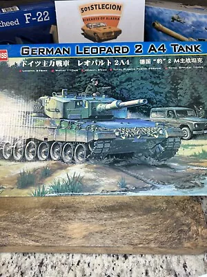 Hobbyboss Leopard 2A4 German Main Battle Tank 1:35 Plastic Model Kit • $8.50