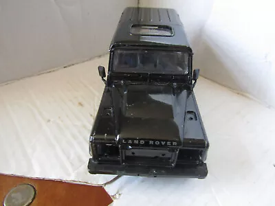 1/24  Land Rover Defender  Diecast By Welly In Black Spares Only !!! • £5