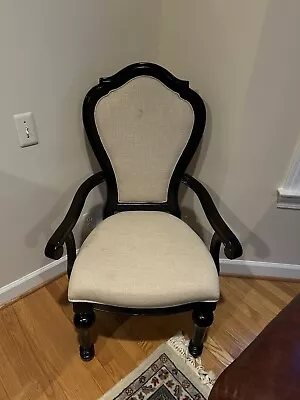 Dining Room Set 8 Chairs Used • $500