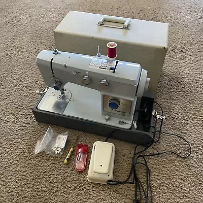 Vintage Blue Montgomery Ward’s Signature Sewing Machine UTH-J276A + Accessories • $80