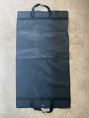 £5 • Buy Givenchy Black Suit Carrier