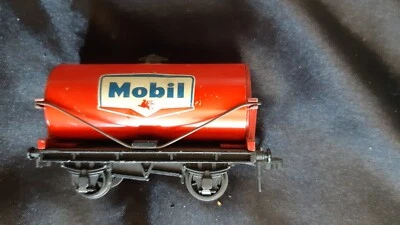 £5 • Buy OO Gauge HORNBY DUBLO - MOBIL TANK  Rolling Stock. Unboxed