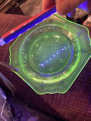 2 Antique Hocking Depression Glass 6  Green Princess Vaseline Dessert Plate • $24.99