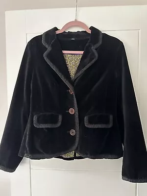 Boden Wome Black Velvet Cropped Blazer Size 10 • £39