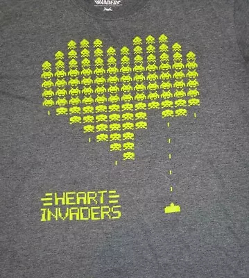 Space Invaders Men's T Shirt Size XL Mint Heart Atari Gameboy Video Game #665 • $3.50