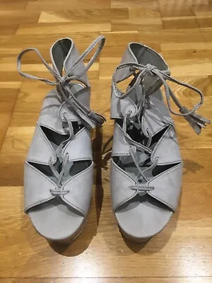 £8 • Buy Women’s Size 6 Wedged Shoes Matalan Grey Suedette