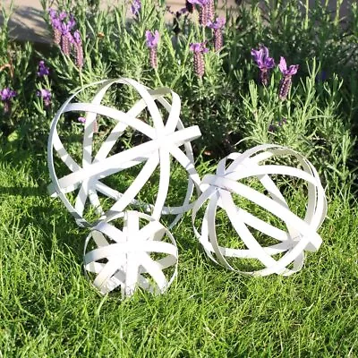 Set Of 3 Antique Cream Decoratrive Garden Spheres Decorations Distressed • £29.31