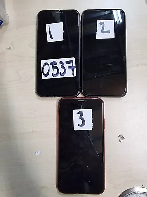 Job Lot Of 3 Faulty Apple IPhone XR | Spares And Repairs | 0537 • £89