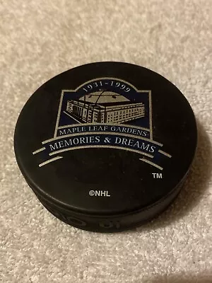 Maple Leaf Gardens 1931-1999 National Hockey League (NHL) Official Puck • $10