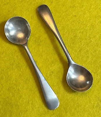 Matching Pair Of Sterling Silver Salt Spoons By Cooper Bros HM 1944 & 1946 • £22