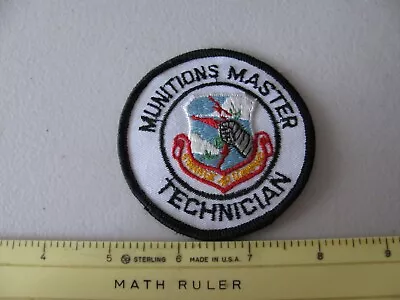 Vintage Usaf Sac Munitions Master Technician Colored Uniform Patch ~nice~ • $7.95