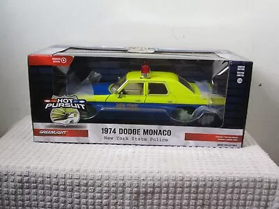 Greenlight Green Machine 1/24 ~ Hot Pursuit 1974 Dodge Monaco New York State • $29.99